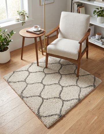 5' x 5' Moroccan Shag Square Rug