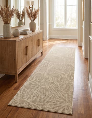 2' 7 x 10' Contour Runner Rug