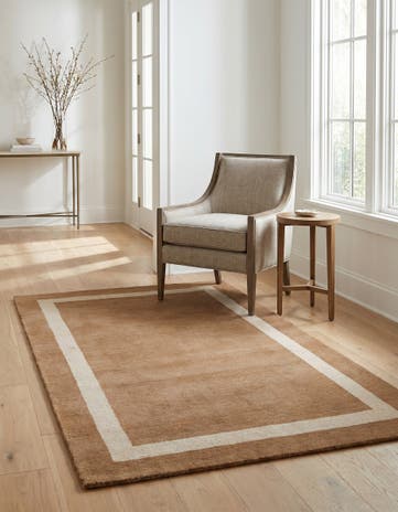 3' 3 x 5' 3 Jill Zarin Border Wool Rug