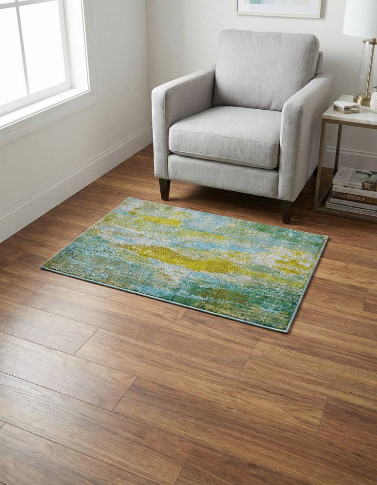 Detail image of 3' 3 x 5' 3 Washable Barcelona Rug