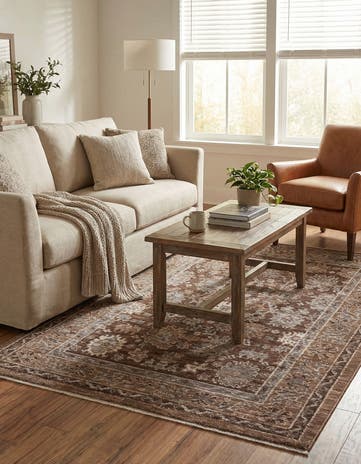 5' x 7' 7 Grand Tradition Rug
