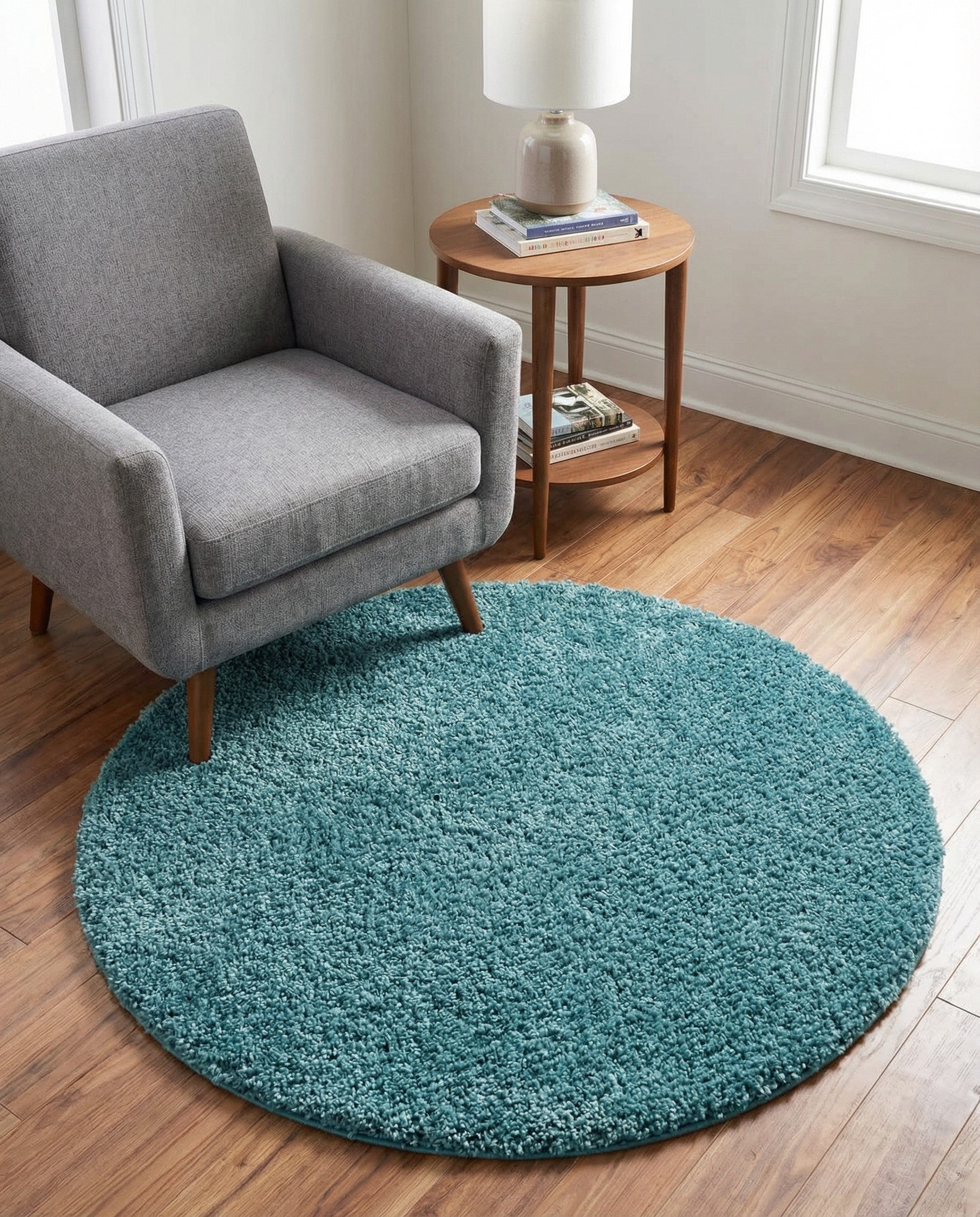  3' 3 x 3' 3 Soft Solid Shag Round Rug