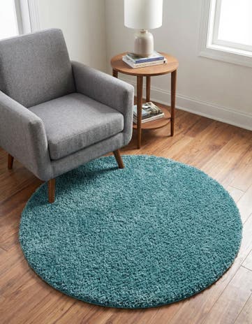 3' 3 x 3' 3 Soft Solid Shag Round Rug