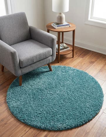 3' 3 x 3' 3 Soft Solid Shag Round Rug