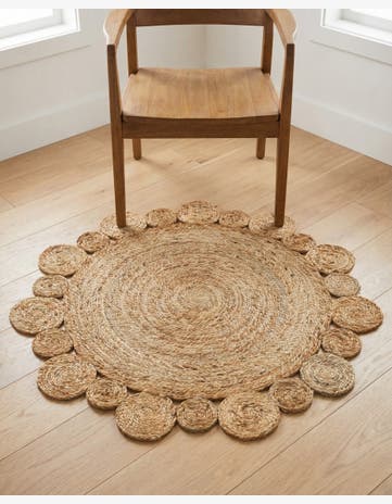 3' 1 x 3' 1 Handmade Braided Jute Round Rug