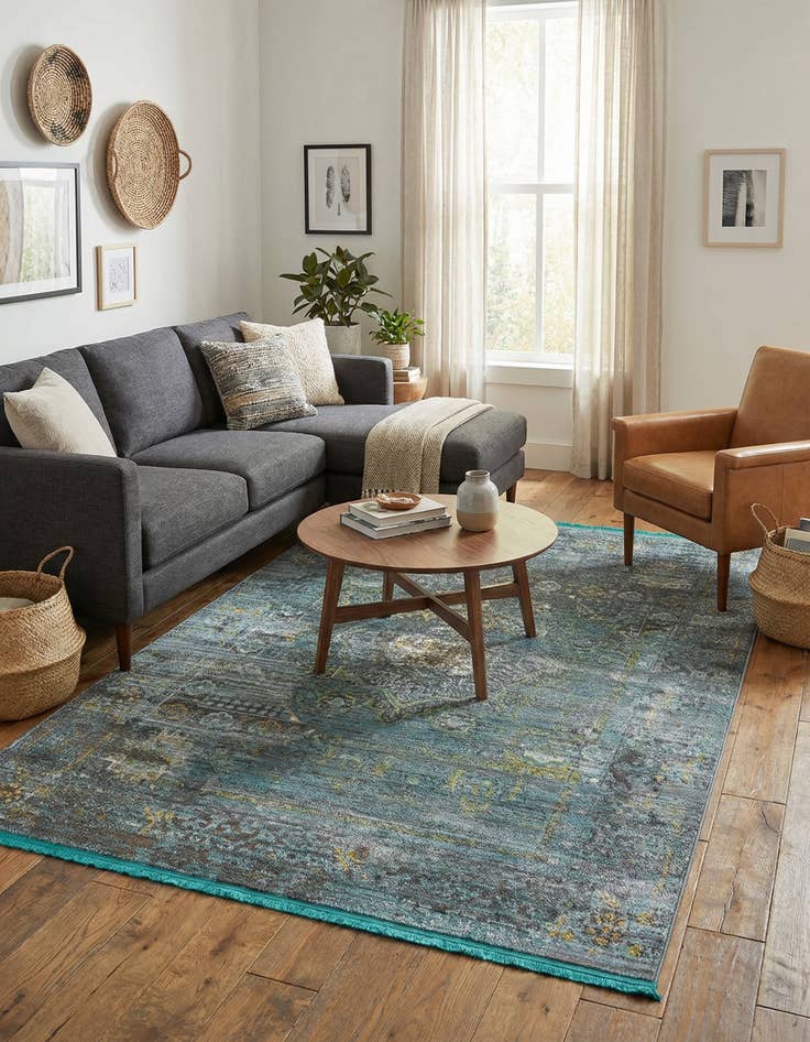 Detail image of 5' 5 x 8' Santiago Rug