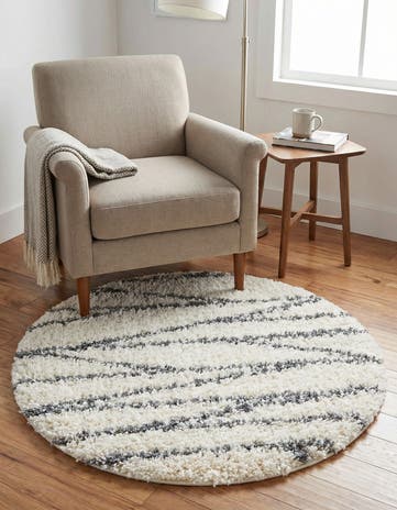 White Serenity Shag Round Rug