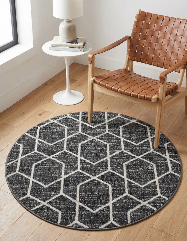 Detail image of 3' 3 x 3' 3 Eco Trellis Round Rug