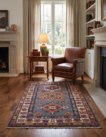 2' 8 x 4' 2 Hand Knotted Kazak Rug