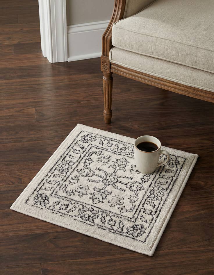 Detail image of 1' 4 x 1' 4 Eco Traditional Sample Rug