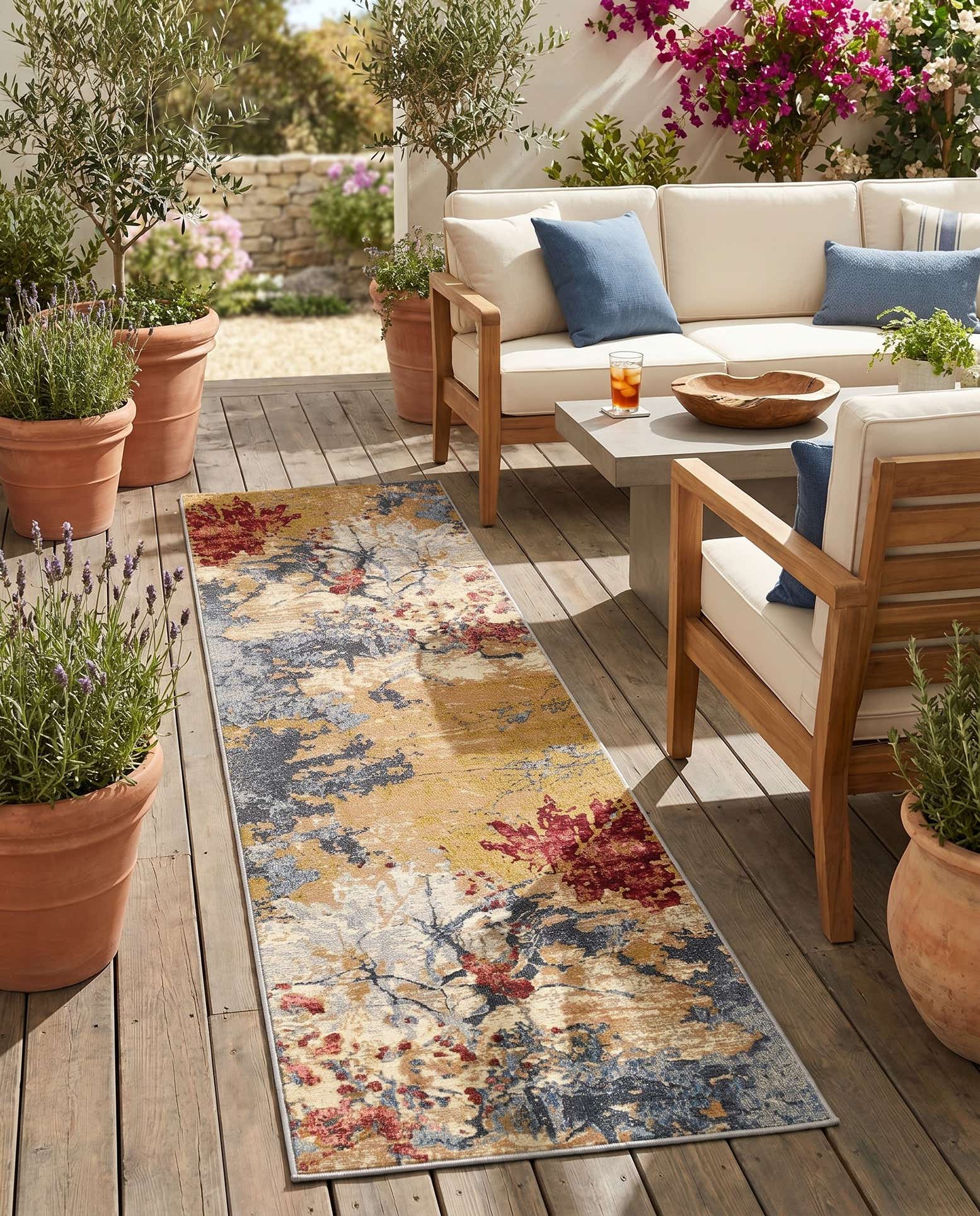 2' 7 x 10' Easy-Clean Modern Indoor / Outdoor Runner Rug