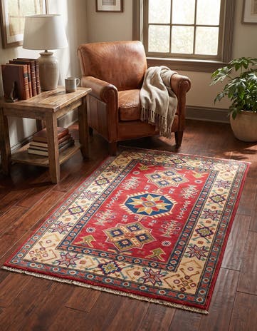 2' 8 x 4' Hand Knotted Kazak Rug