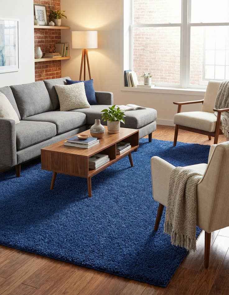 Detail image of 7' x 10' Solid Frieze Rug