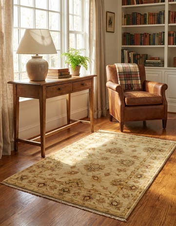 2' 8 x 4' Hand Knotted Peshawar Ziegler Rug