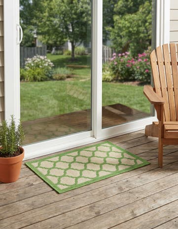 2' 2 x 3' Easy-Clean Lattice Indoor / Outdoor Rug
