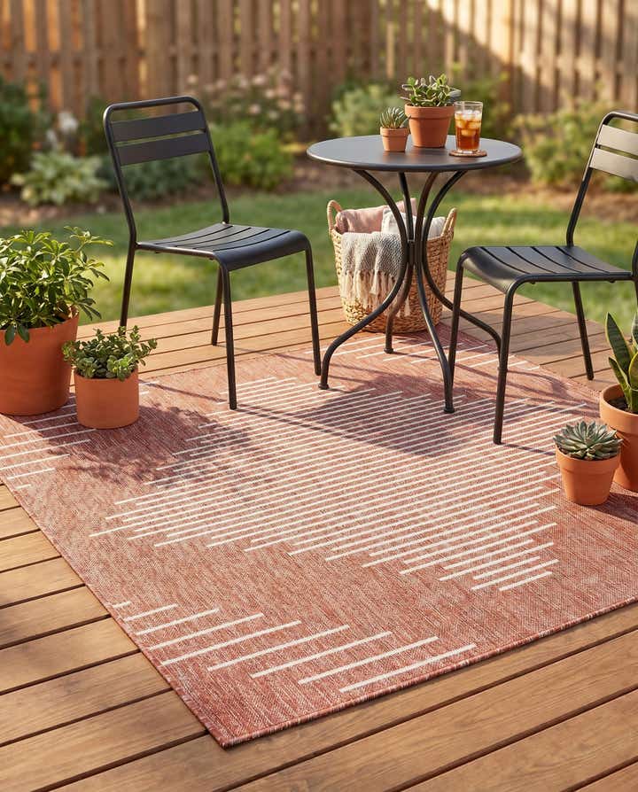5' 3 x 5' 3 Easy-Clean Modern Indoor / Outdoor Square Rug