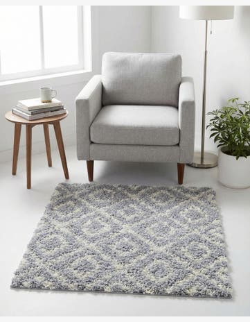 3' 3 x 3' 3 Trellis Shag Square Rug