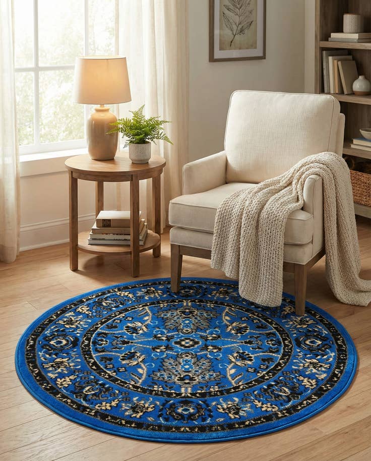 Detail image of 3' 3 x 3' 3 Yasmin Round Rug