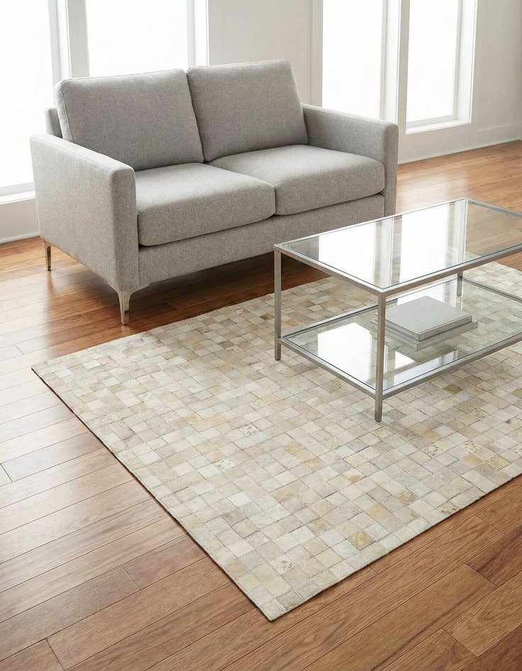 Detail image of 4' x 5' 7 Cowhide Stocks Rug