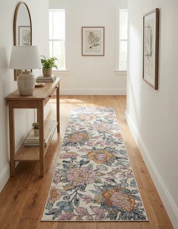 2' 7 x 10' Blossom Runner Rug
