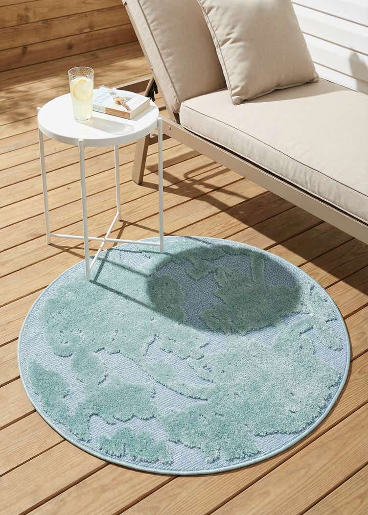 3' 3 x 3' 3 Easy-Clean Aruba Indoor / Outdoor Round Rug