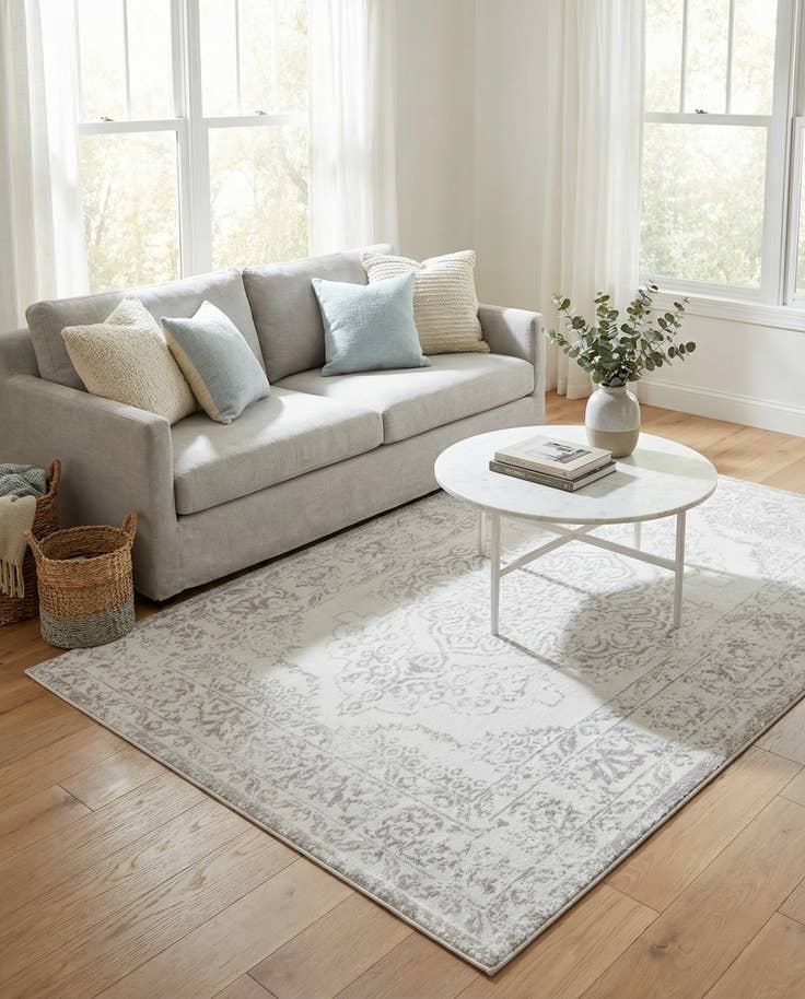 Detail image of 6' x 9' Oxford Rug
