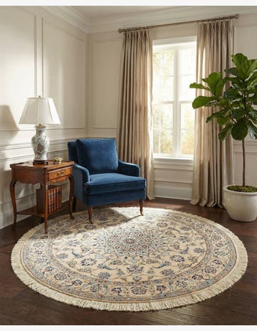 4' 11 x 4' 11 Nain Wool Round Rug