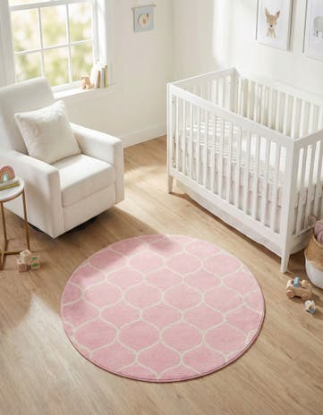 3' x 3' Lattice Frieze Round Rug