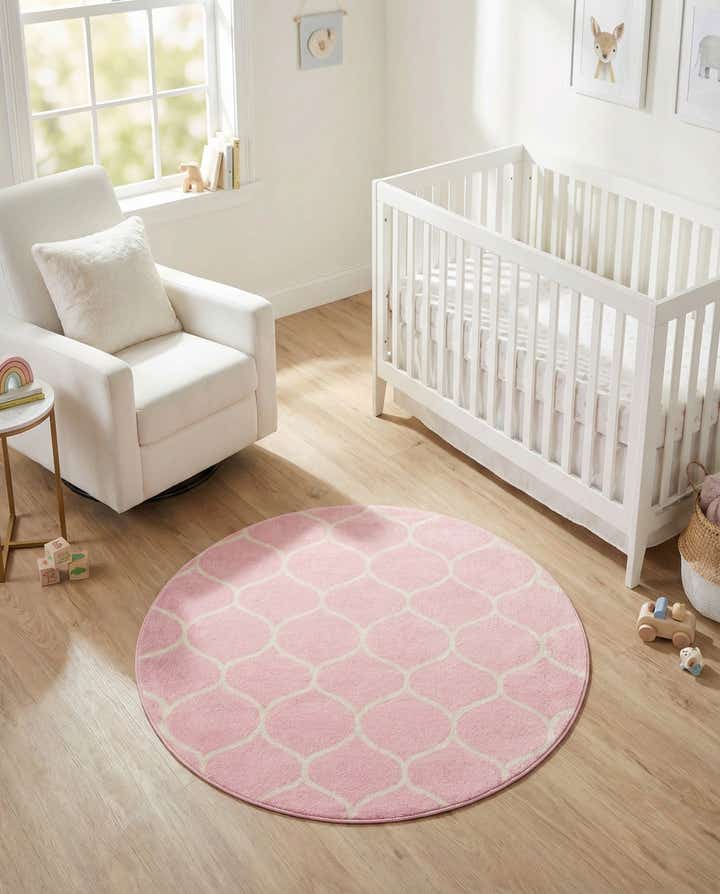 3' x 3' Lattice Frieze Round Rug