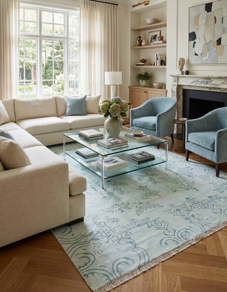 Detail image of 6' 7 x 9' 10 Hand Knotted Darya Wool Rug