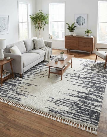 White Serenity Shag Square Rug