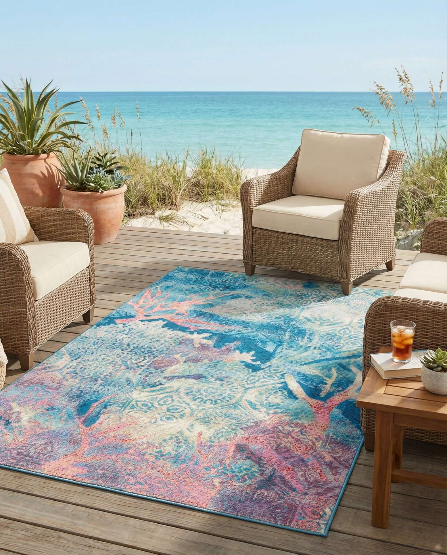 5' 3 x 8' Easy-Clean Coastal Indoor / Outdoor Rug