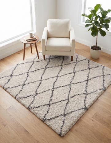 Pure Ivory Moroccan Shag Square Rug