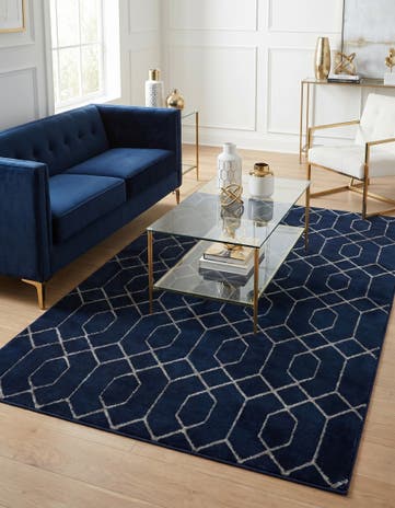 5' 3 x 8' Marilyn Monroe&trade; Glam Trellis Rug