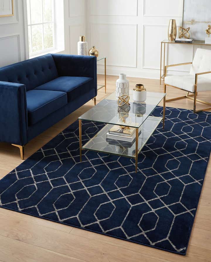 5' 3 x 8' Marilyn Monroe™ Glam Trellis Rug