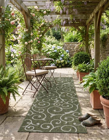 80cm x 305cm Easy-Clean Botanical Indoor / Outdoor Runner Rug