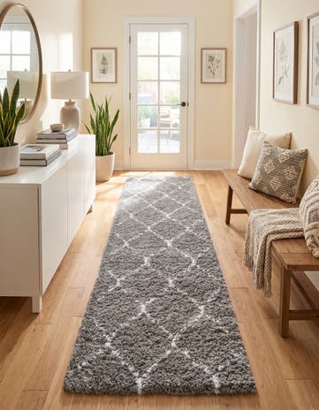 2' 7 x 12' Moroccan Shag Runner Rug