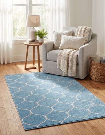 3' x 5' 3 Lattice Frieze Rug
