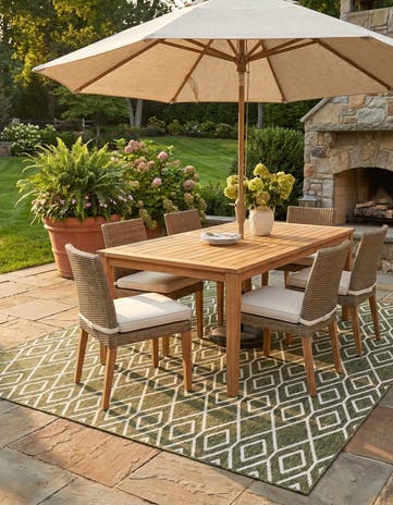 7' 10 x 10' Easy-Clean Jill Zarin Turks and Caicos Indoor / Outdoor Rug