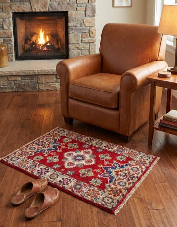 2' x 3' 1 Hand Knotted Kazak Rug