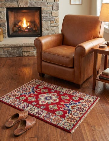 2' x 3' 1 Hand Knotted Kazak Rug
