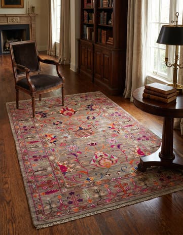 4' x 5' 11 Hand Knotted Ariana Ziegler Rug