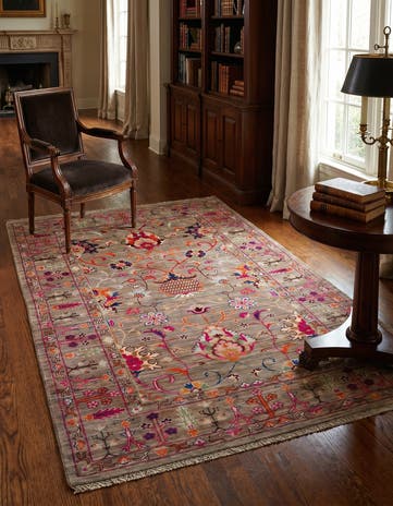 4' x 5' 11 Hand Knotted Ariana Ziegler Rug