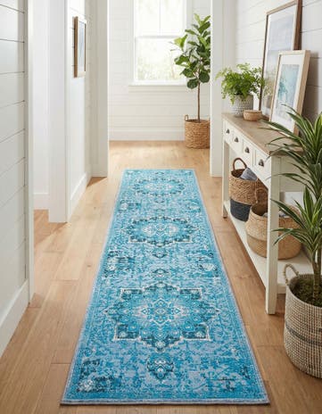 2' 7 x 12' Washable Francesca Runner Rug