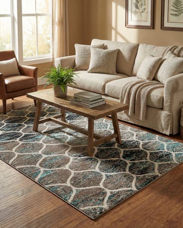  5' 3 x 8' Lattice Frieze Rug