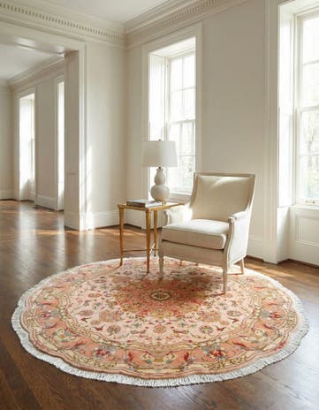 4' 11 x 4' 11 Tabriz Round Rug