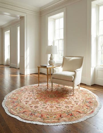 4' 11 x 4' 11 Tabriz Round Rug