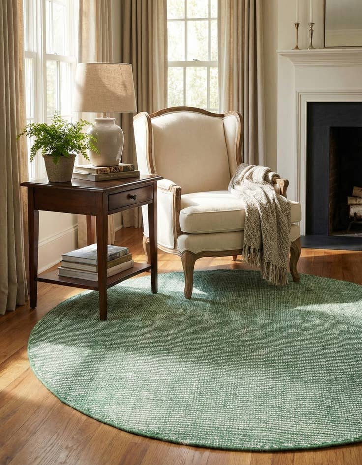 Detail image of 4' 1 x 4' 1  Hand Woven Jill Zarin English Manor Farmhouse Wool Round Rug