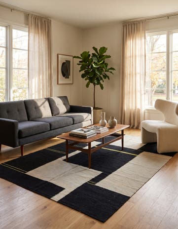 4' 1 x 5' 10 Hand Woven Kilim Modern Wool Rug