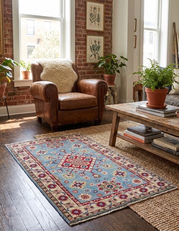 2' 7 x 4' 1 Hand Knotted Kazak Rug
